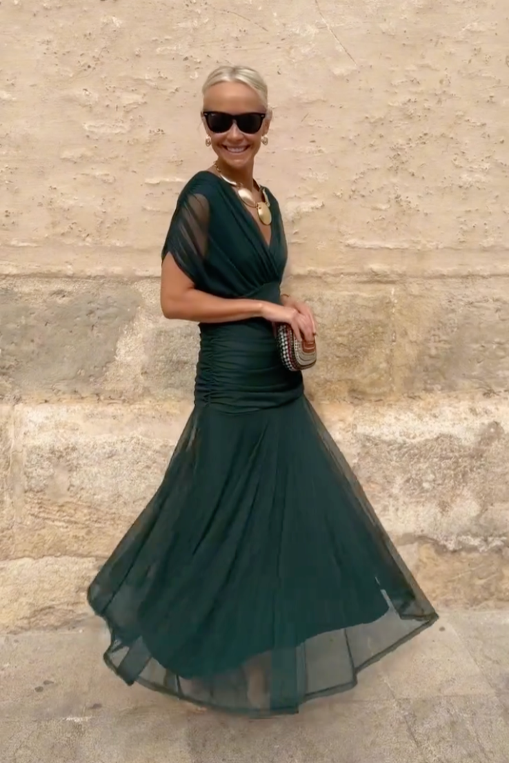 Louise™ | Vestido Largo de Fiesta con Escote en V y Elegancia Atemporal