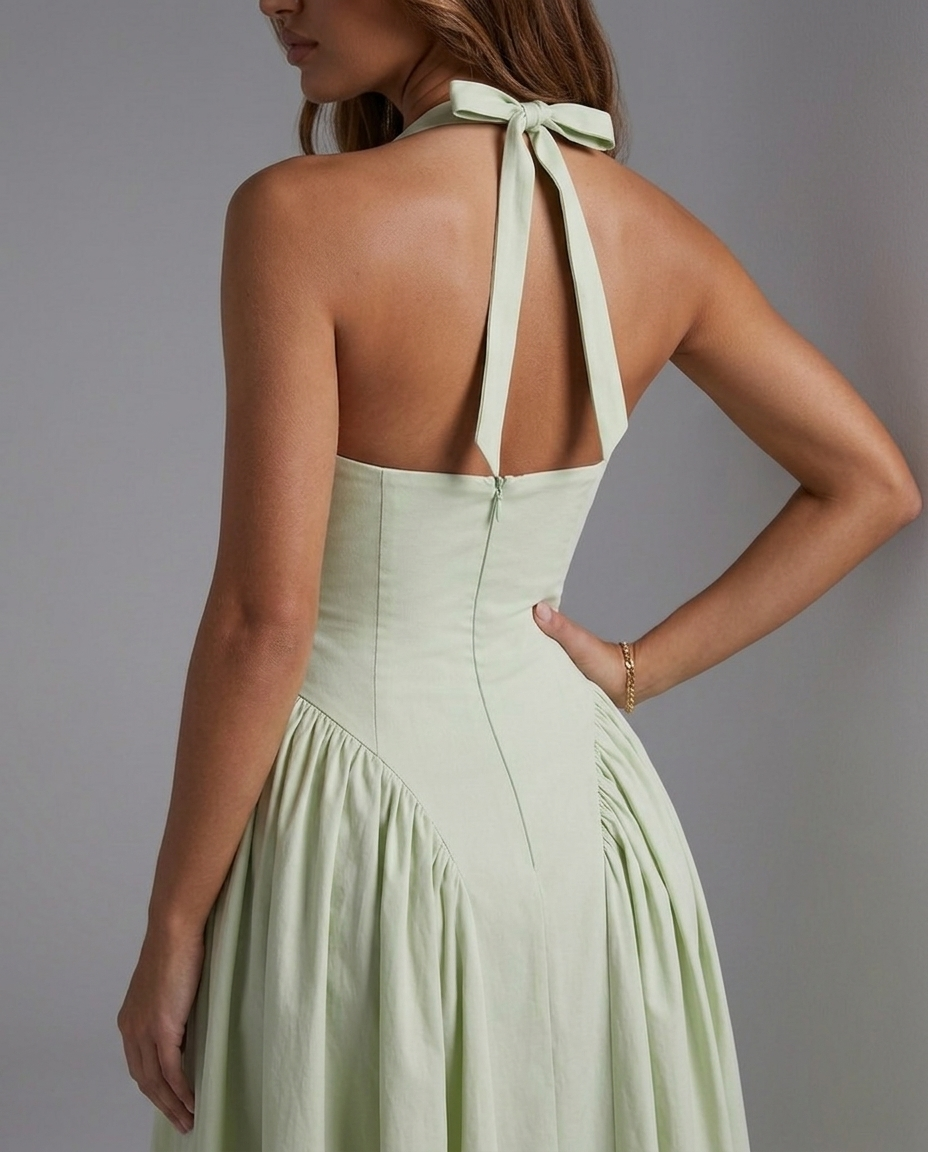 Vestido con espalda descubierta con cuello Halter