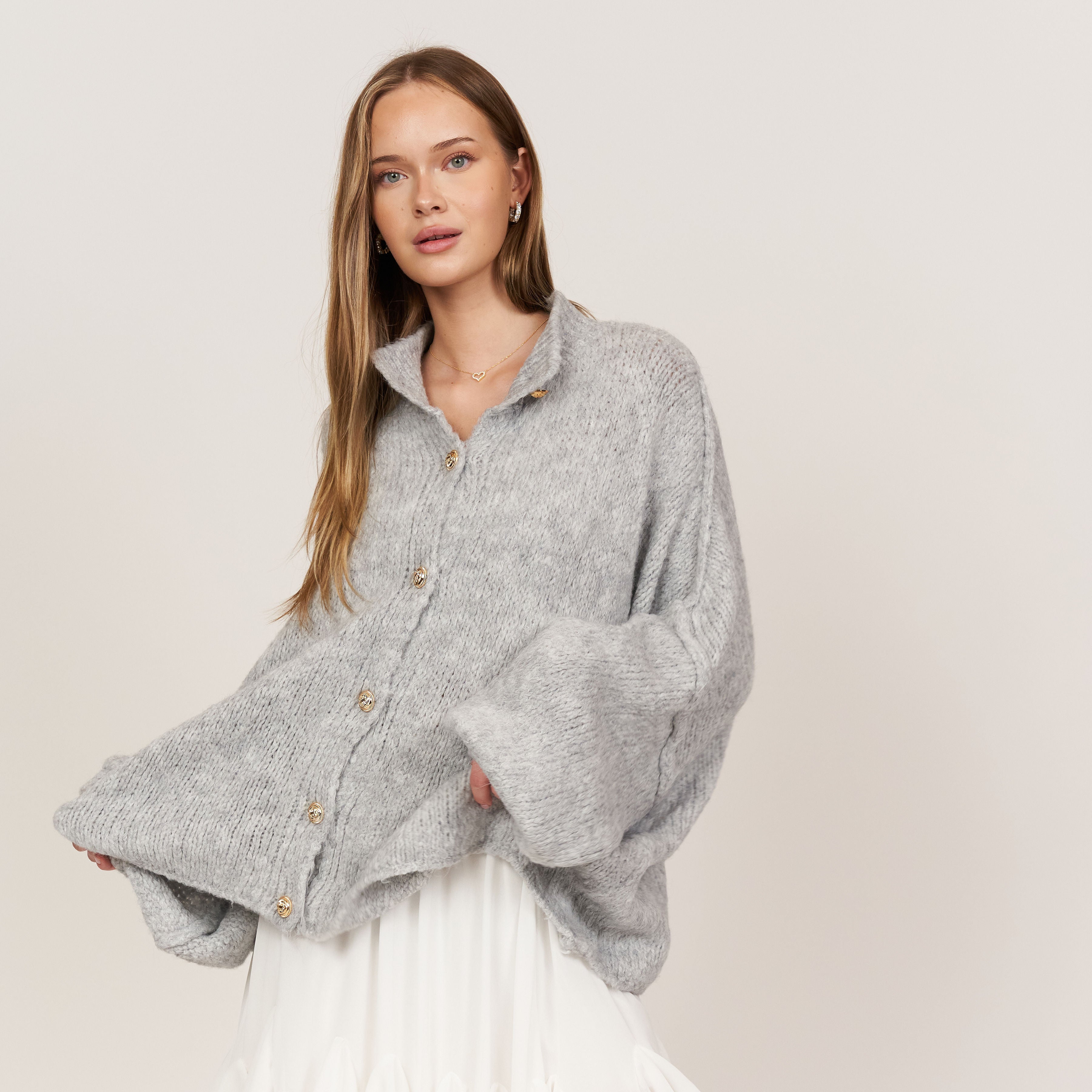 Amalia™ | Cárdigan de Elegancia Envolvente